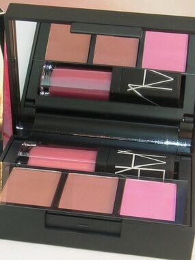 NIB NARS Narsissist # 8307 Blush Contour, Bronzer & Lip Gloss Palette